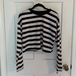 Forever 21 Long Sleeve Striped Crop Top